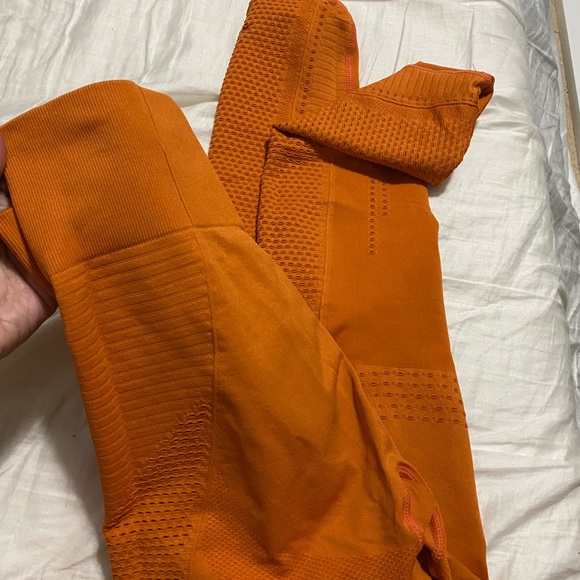 Gymshark leggings - Picture 2 of 3